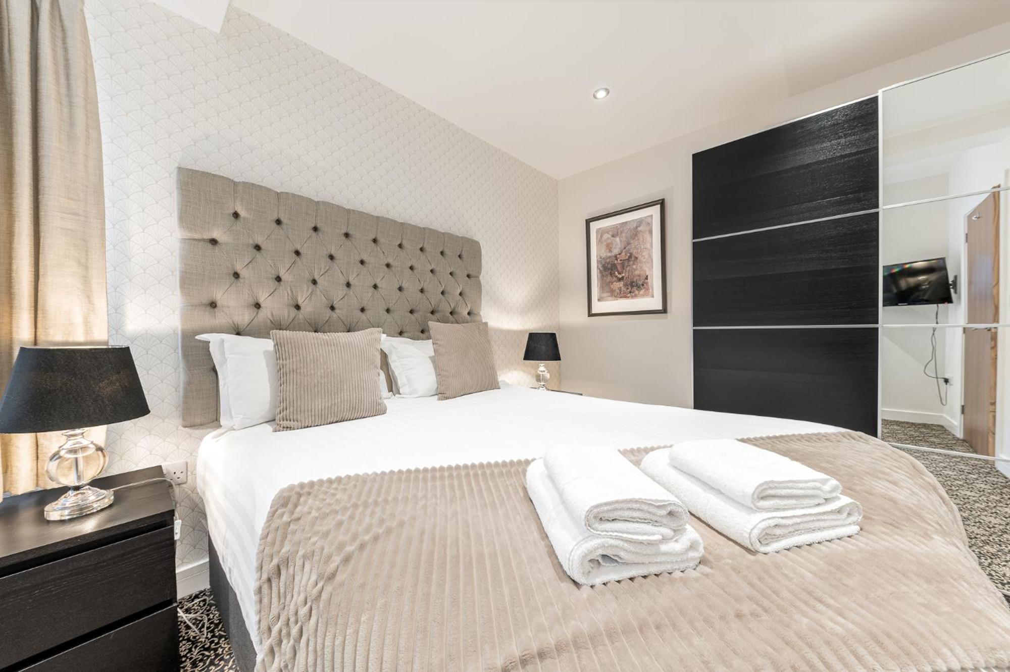 Abbey Apartments Modern Aparthotel For Tourists & Professionals バロー・イン・ファーネス 部屋 写真