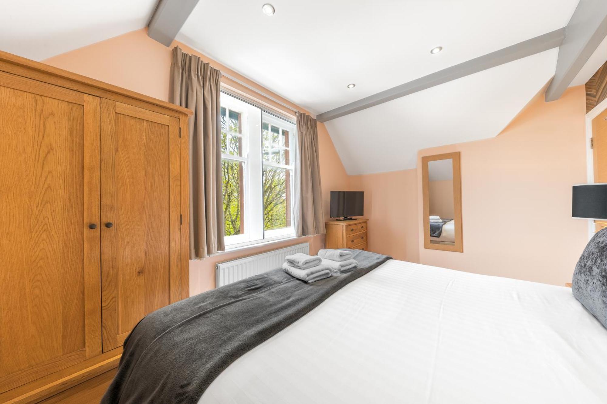 Abbey Apartments Modern Aparthotel For Tourists & Professionals バロー・イン・ファーネス 部屋 写真